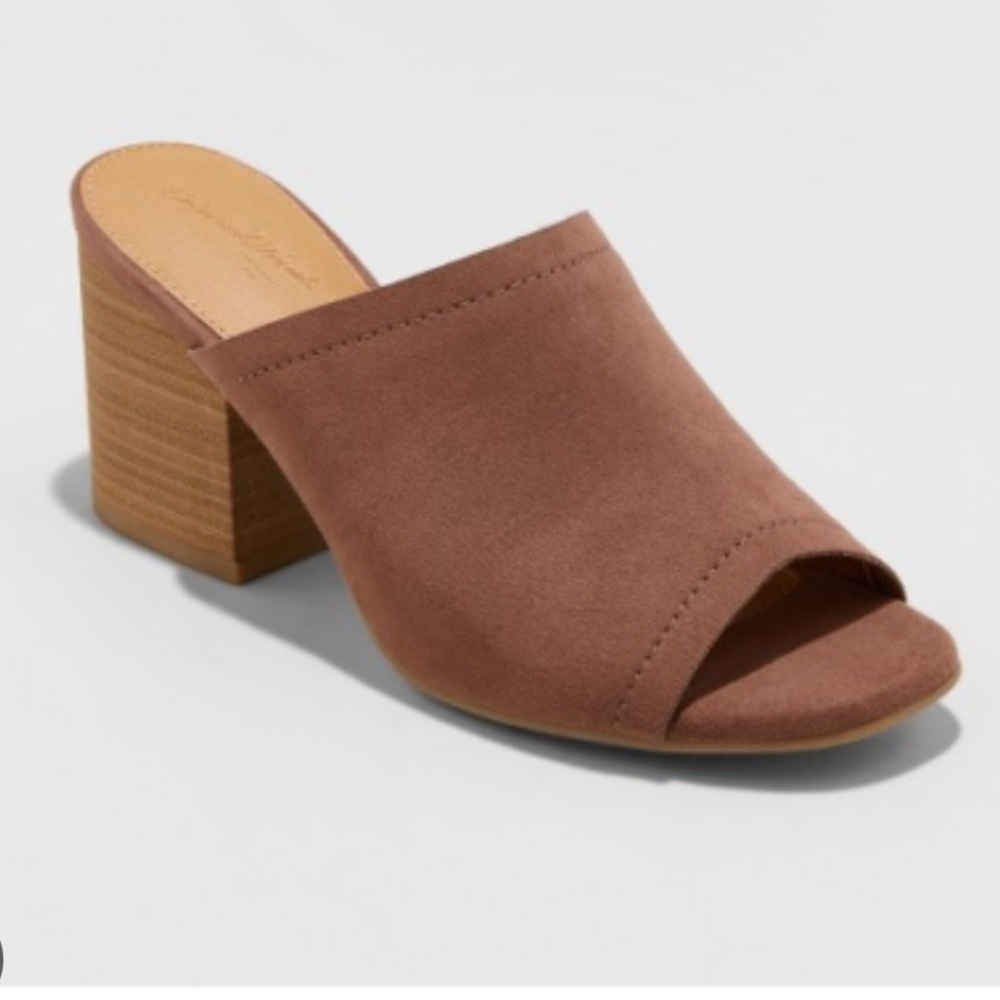 Universal Thread Brown Suede Open-Toe Block Heel Mules